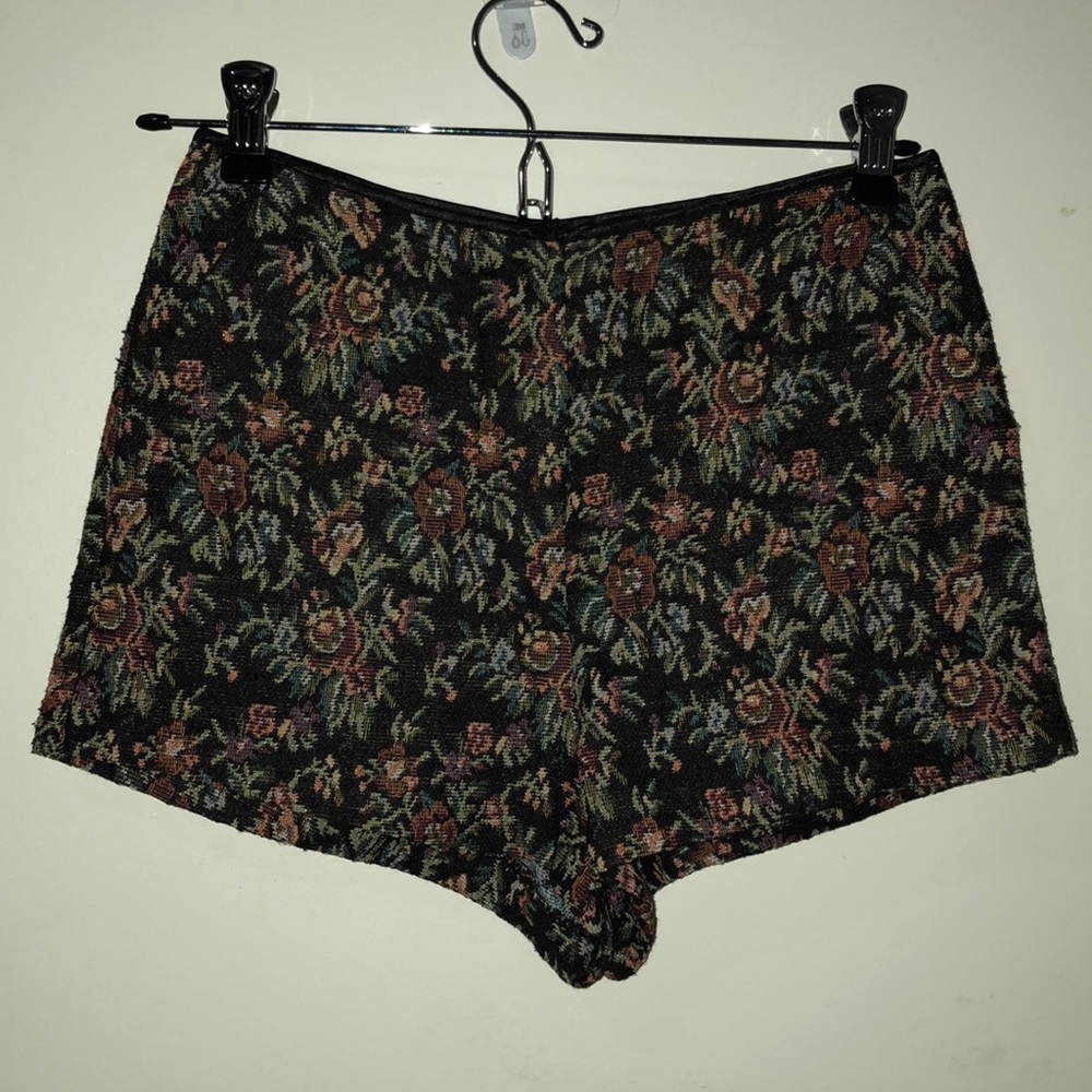 High waisted floral embroidered shorts